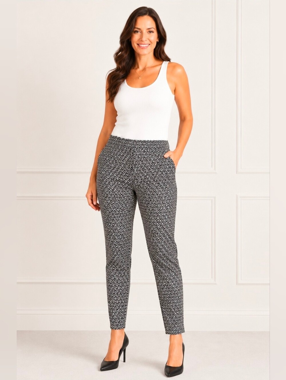 Michael Michael Kors women's XL  Black White diamond print pull on pants*